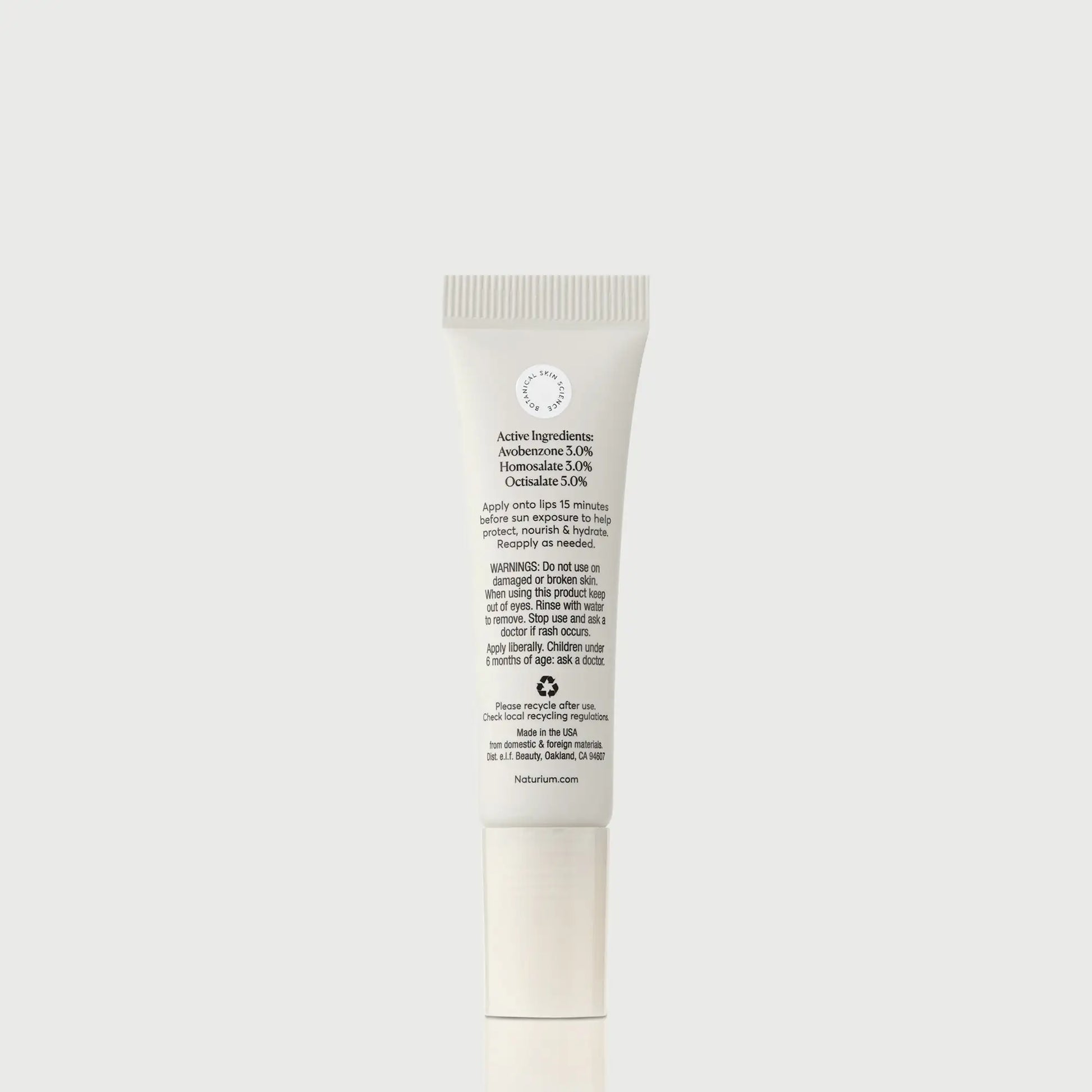 phyto-glow-lip-balm-spf-45-clear-m8 NATR-10124_PhytoGlow_SPF_Clear_primary_capon_back_bonebkgd_1.webp