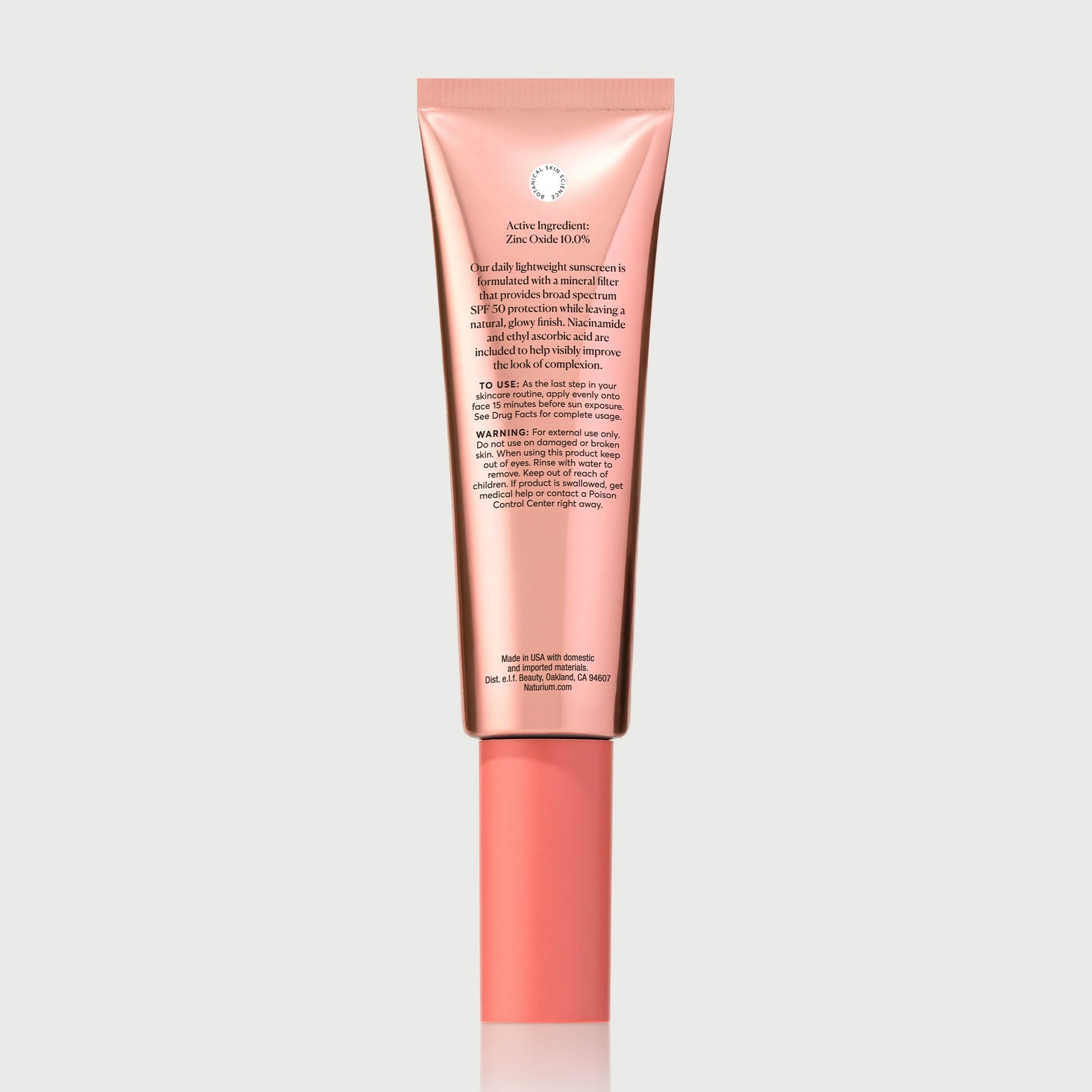 dew-glow-moisturizer-mineral-spf-50-i1 NATR-10163_Dew-Glow-Moisturizer-Mineral-SPF_back_capon-bonebkgd_a99e231e-ca92-4014-addb-f1e7b794e9ab.jpg